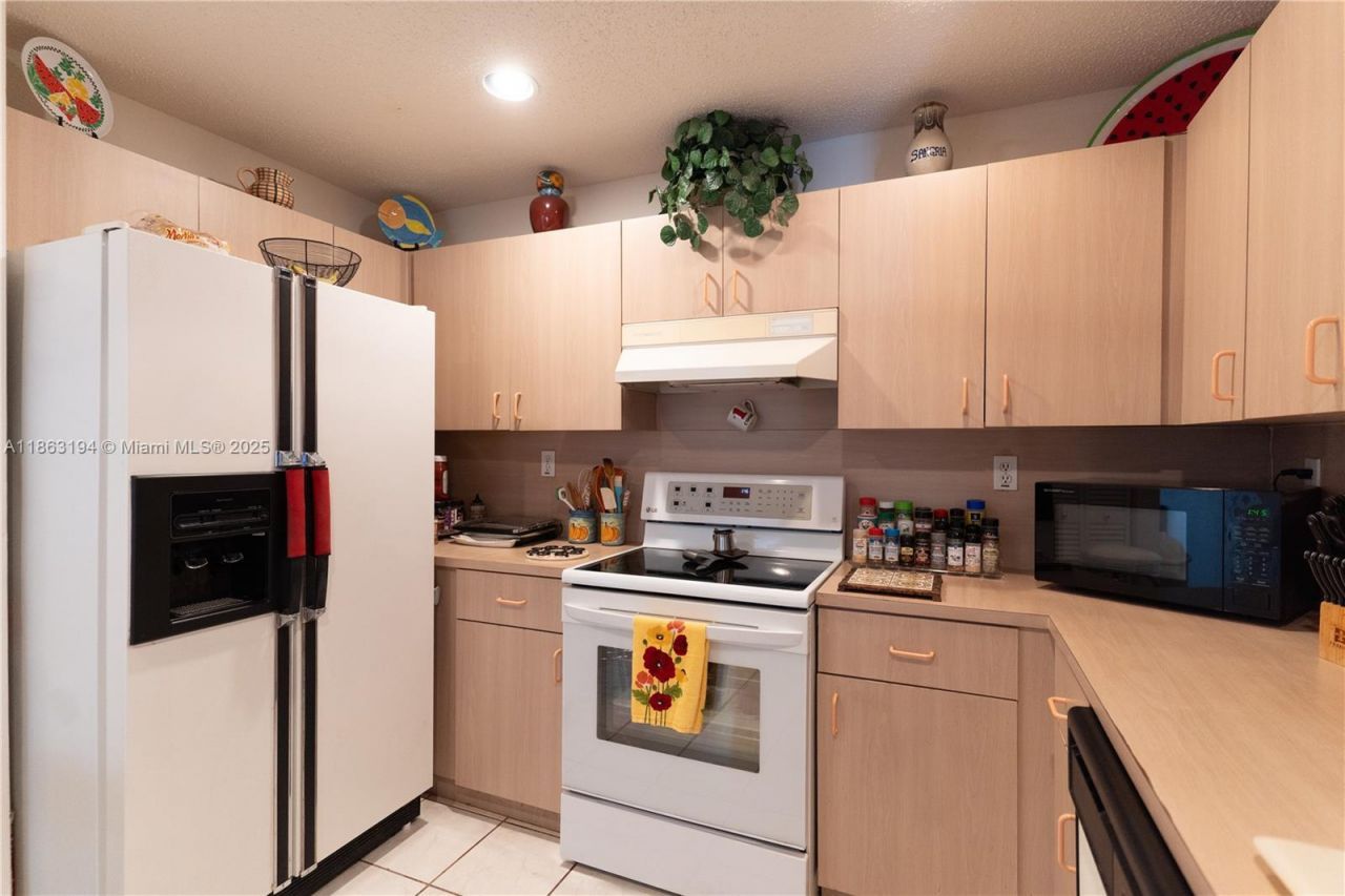 11680 SW 92nd St, Miami, FL 33176 Photo