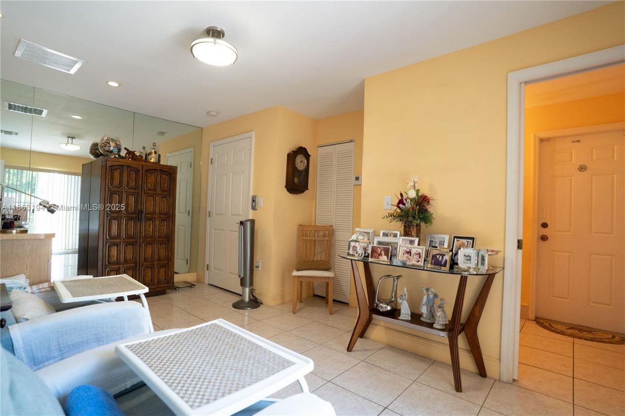 11680 SW 92nd St, Miami, FL 33176 Photo