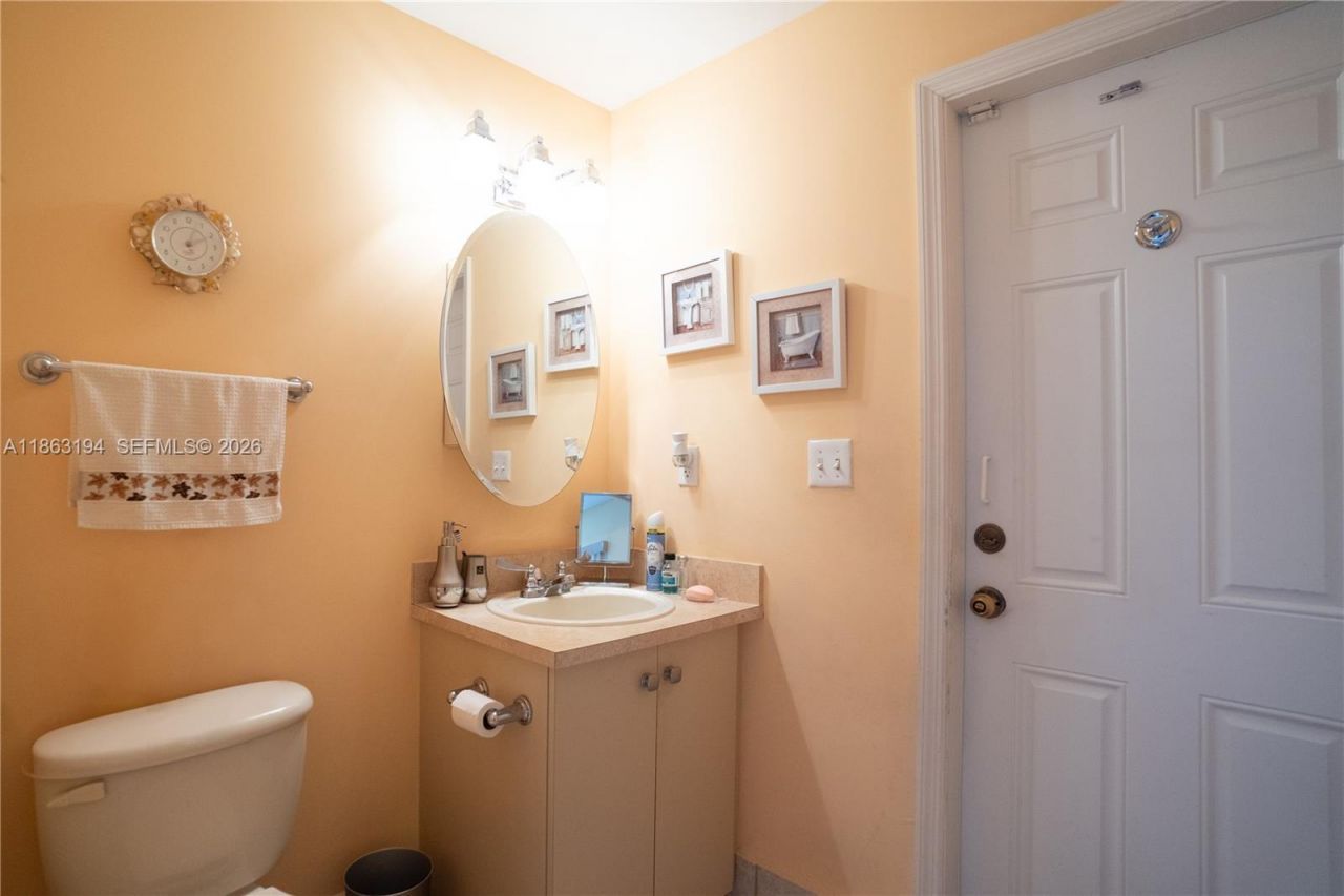 11680 SW 92nd St, Miami, FL 33176 Photo