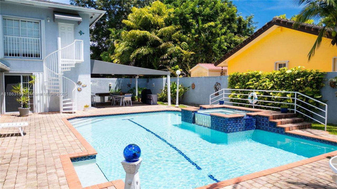 11680 SW 92nd St, Miami, FL 33176 Photo