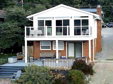 1094 Maple Lake Road, Bridgeport, WV 26330