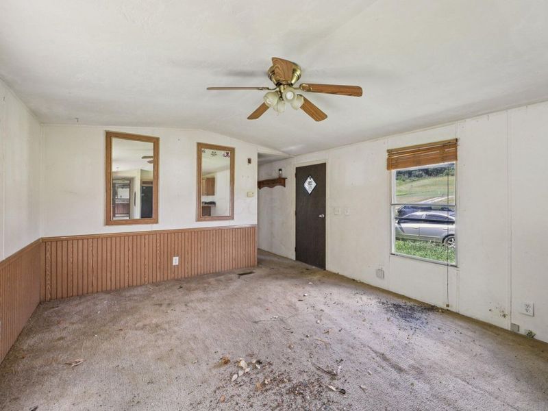 8520 Purity Road NE, Saint Louisville, OH 43071 Photo 2