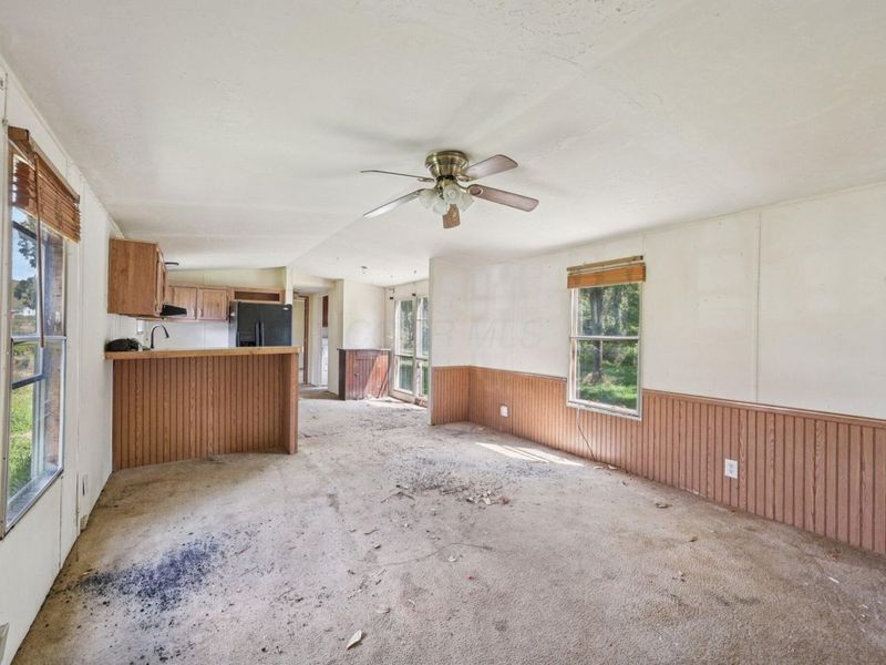 8520 Purity Road NE, Saint Louisville, OH 43071 Photo 3