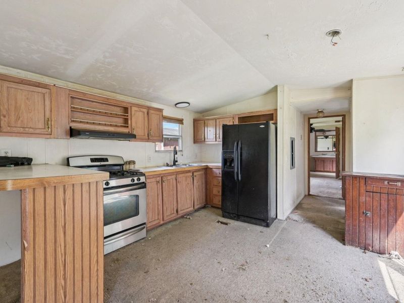 8520 Purity Road NE, Saint Louisville, OH 43071 Photo 5