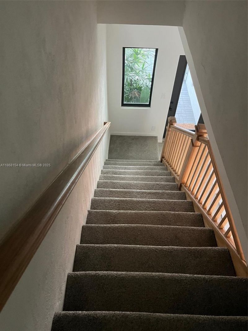 2526 Pierce Street, Unit 12, Hollywood, FL 33020 Photo