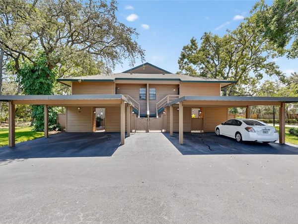 1306 LENNOX ROAD E, Unit 1306, PALM HARBOR, FL 34683