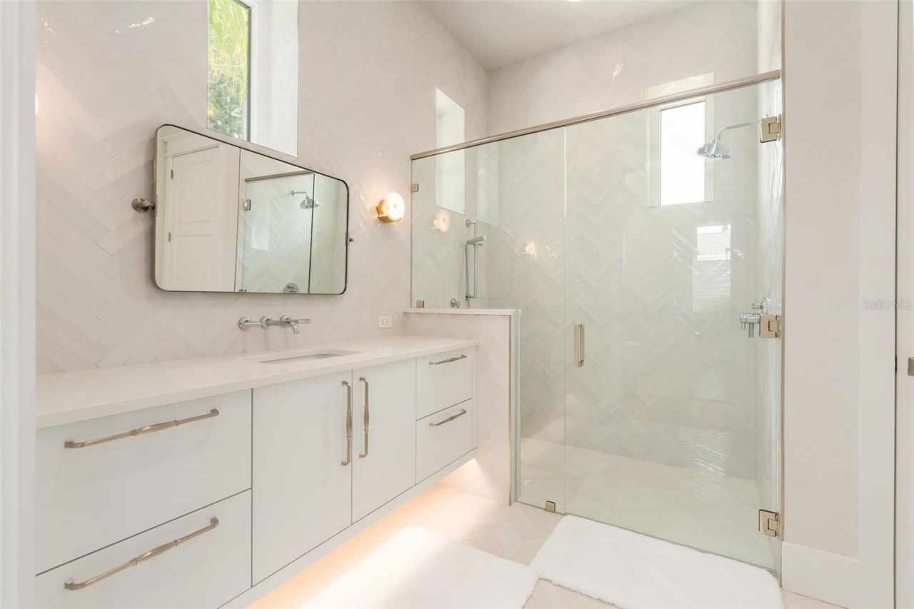 8679 SW 28th Lane, Gainesville, FL 32608 Photo