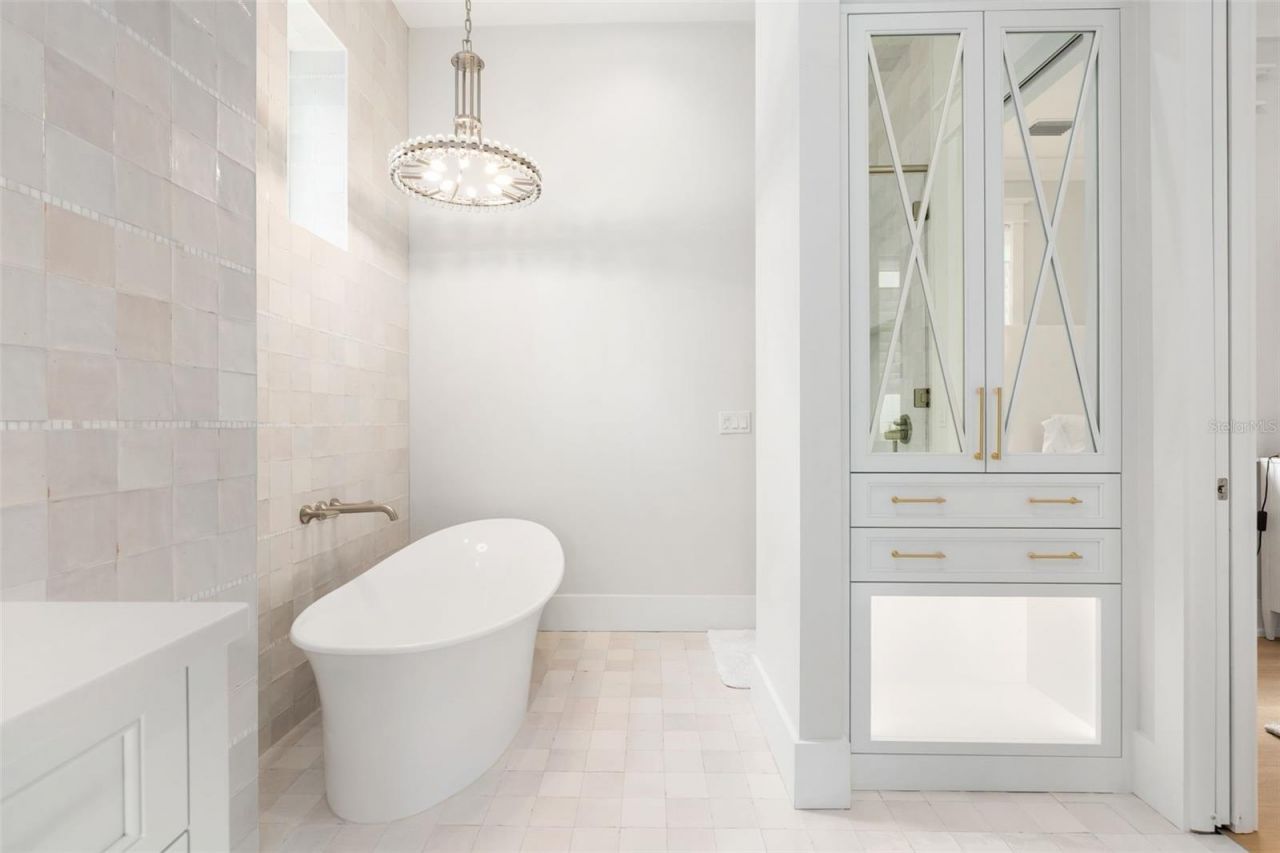 8679 SW 28th Lane, Gainesville, FL 32608 Photo