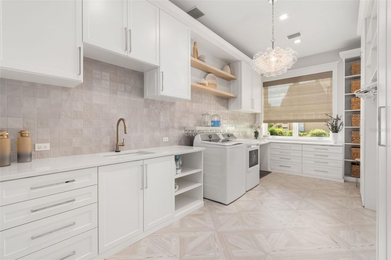 8679 SW 28th Lane, Gainesville, FL 32608 Photo