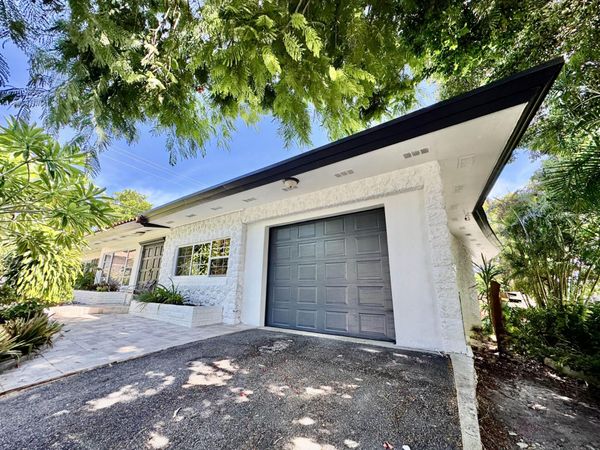 2802 SW 4th Street, Boynton Beach, FL 33435