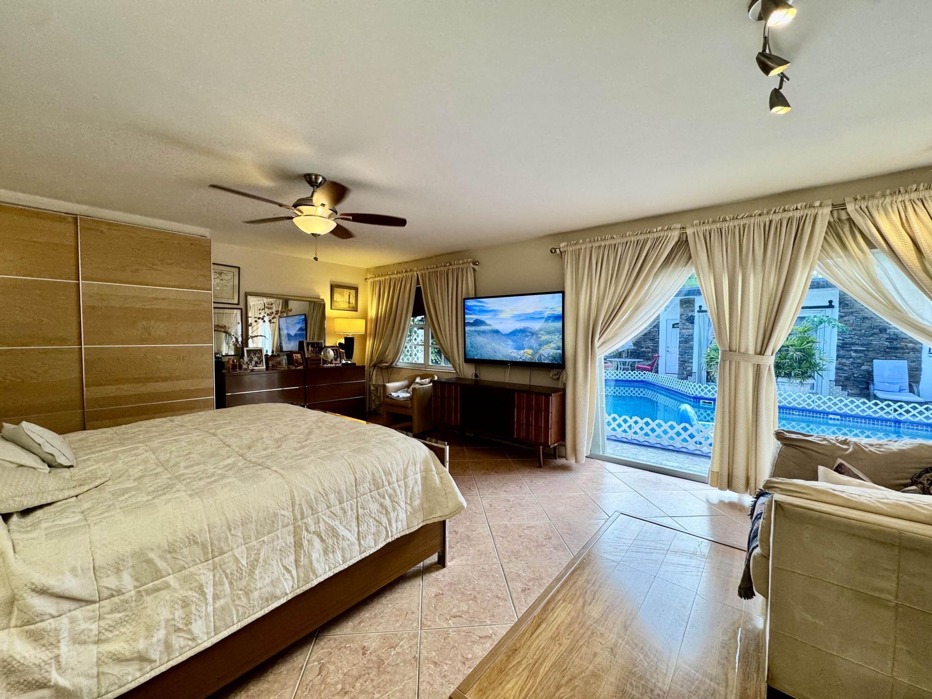 2802 SW 4th Street, Boynton Beach, FL 33435 Photo