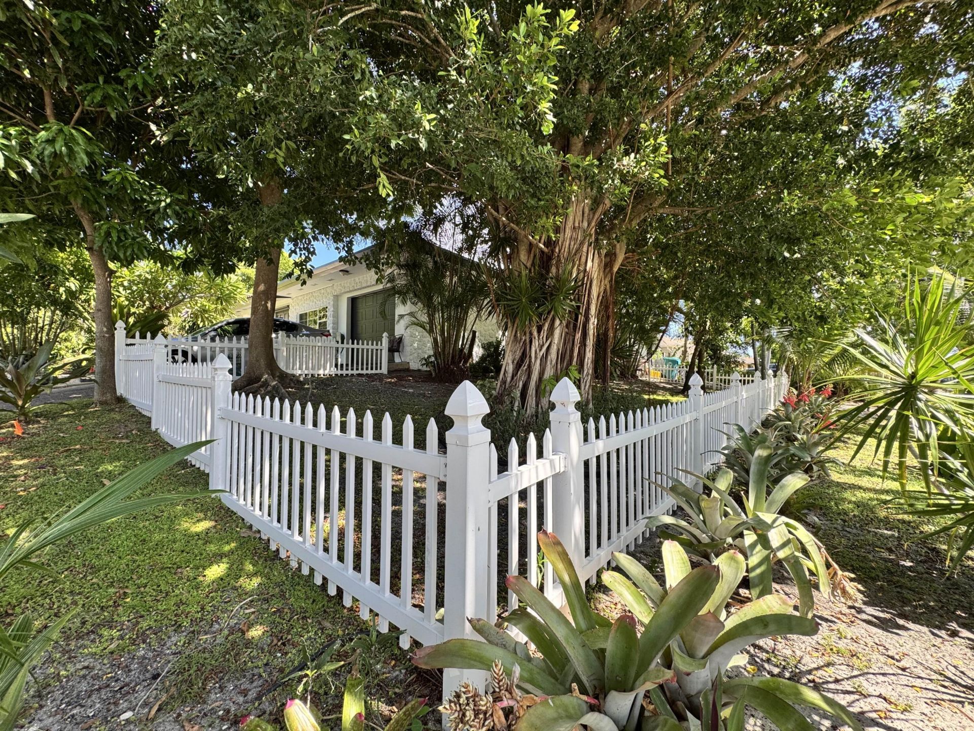 2802 SW 4th Street, Boynton Beach, FL 33435 Photo