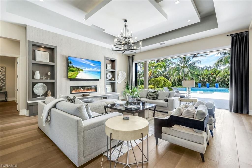 112 Hickory Rd, Naples, FL 34108 Photo
