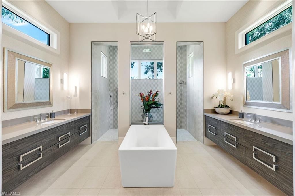 112 Hickory Rd, Naples, FL 34108 Photo