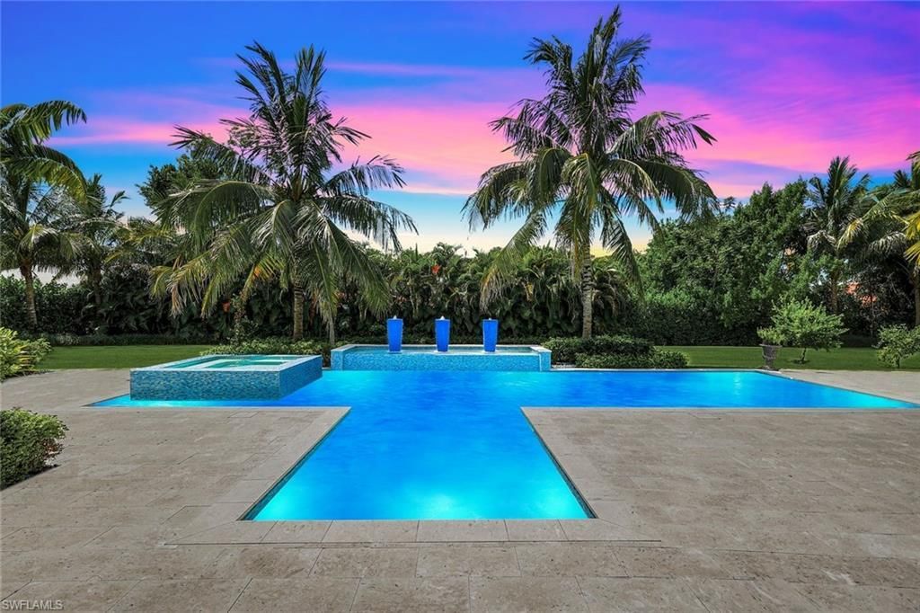 112 Hickory Rd, Naples, FL 34108 Photo