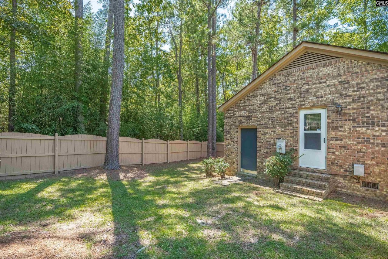 18 Southpine Court Photo 23
