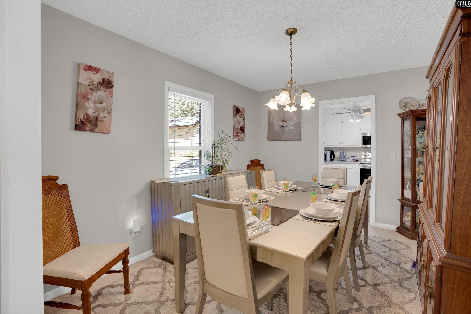 18 Southpine Court Photo 5