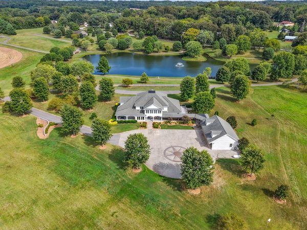 190 Rocky Ford Rd, Clarksville, TN 37040