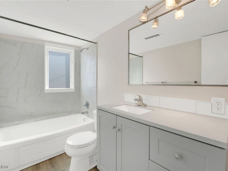 2187 Murray Hill Road, Cleveland, OH 44106 Photo 16