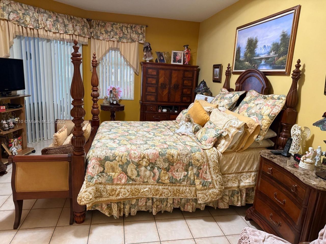 12951 NW 8th St, Miami, FL 33182 Photo