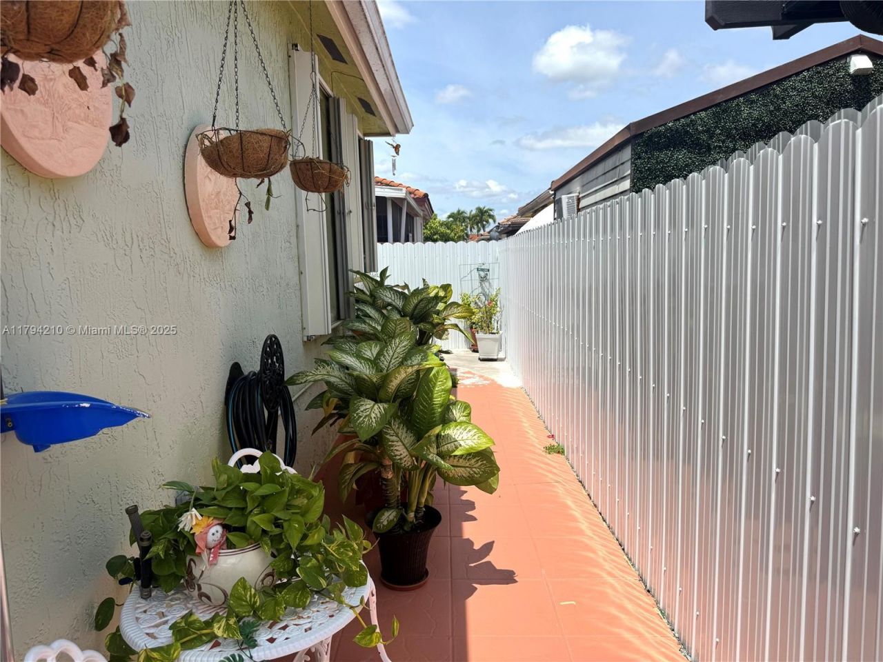 12951 NW 8th St, Miami, FL 33182 Photo