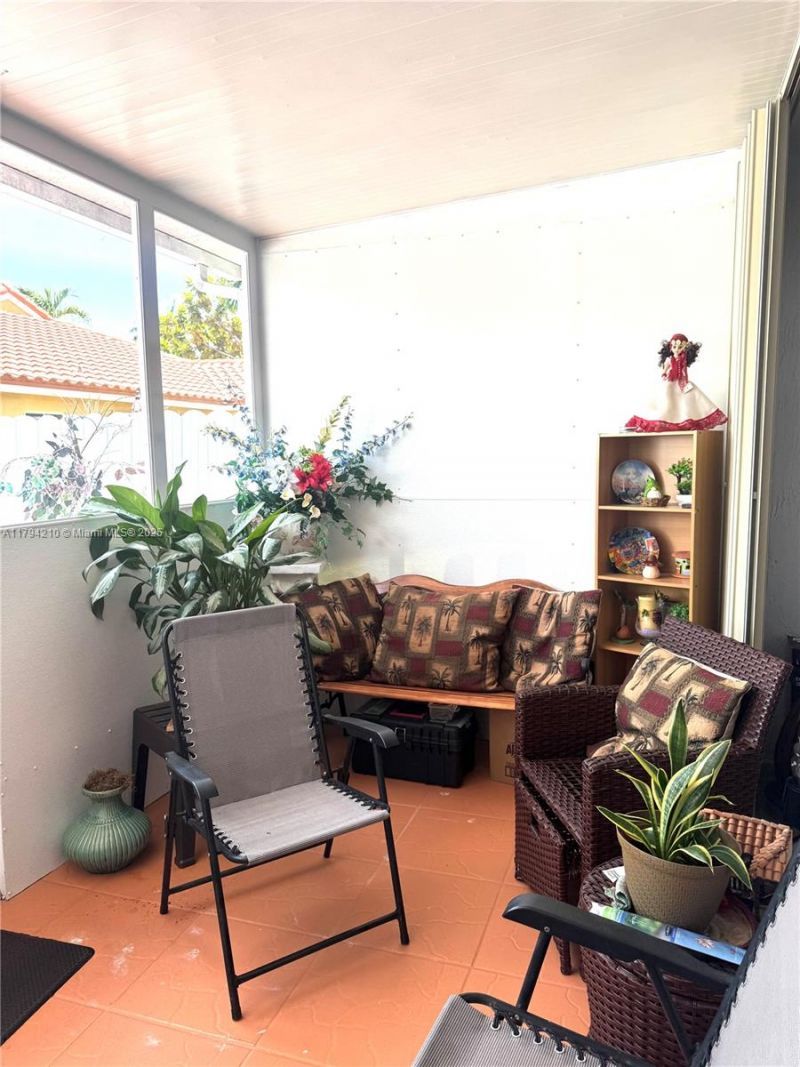 12951 NW 8th St, Miami, FL 33182 Photo