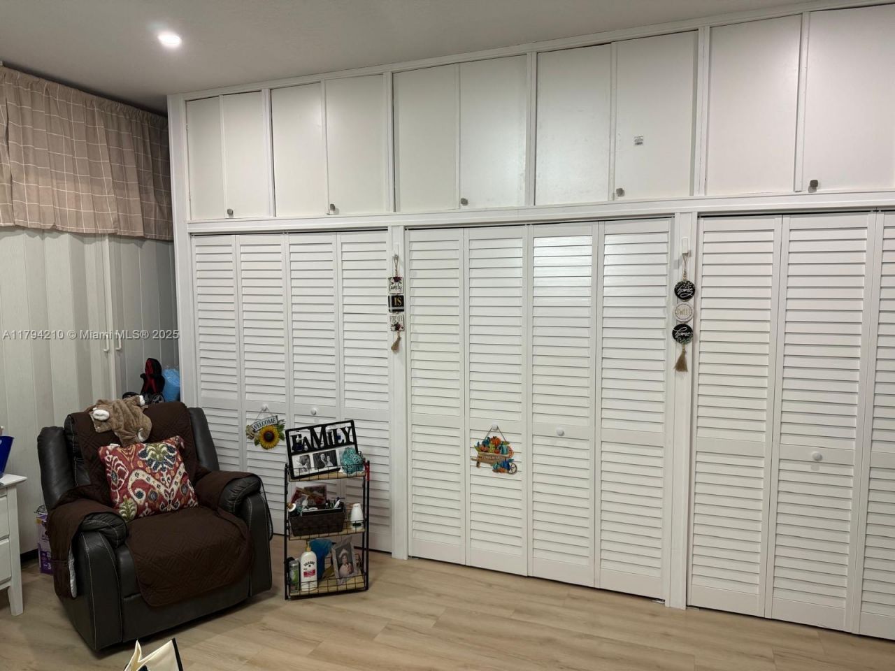 12951 NW 8th St, Miami, FL 33182 Photo