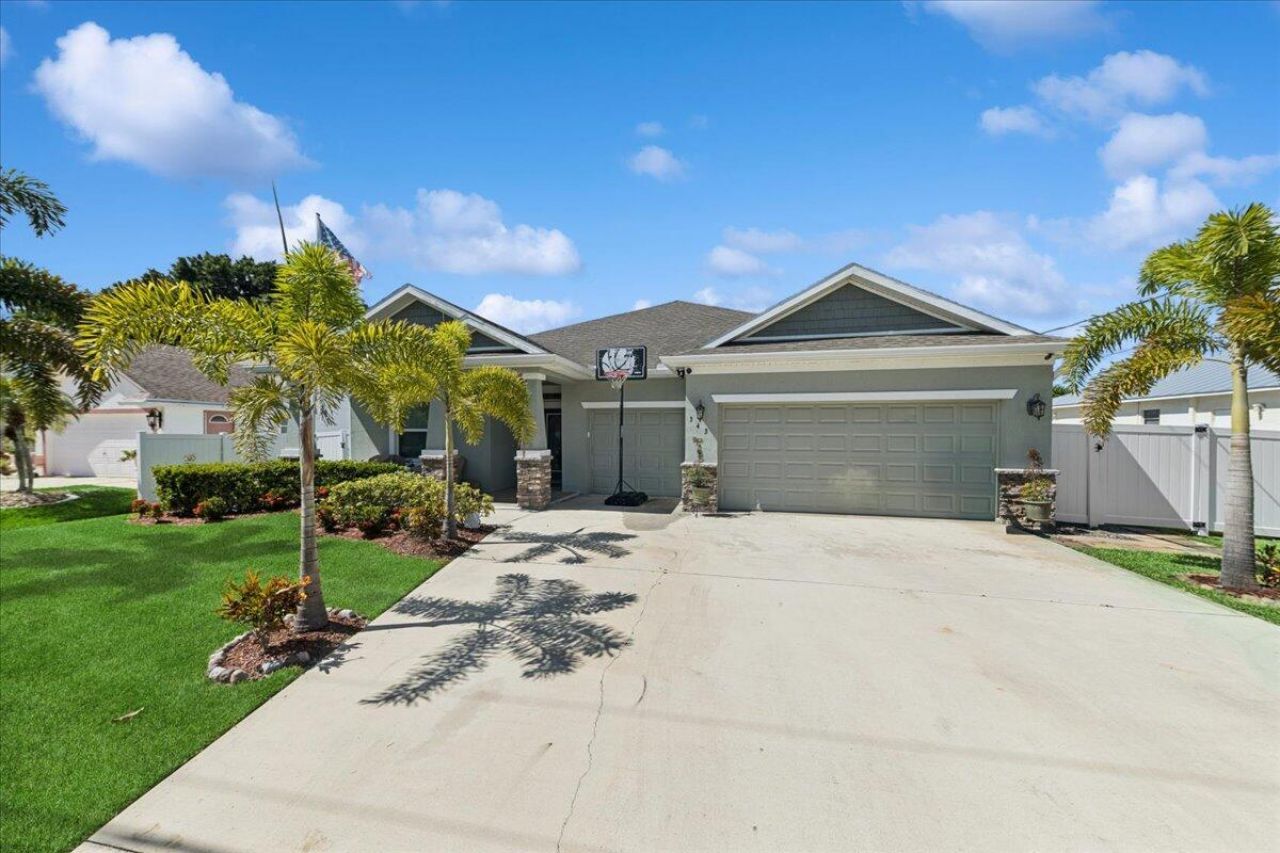 343 SE Fisk Road, Port Saint Lucie, FL 34984 Photo