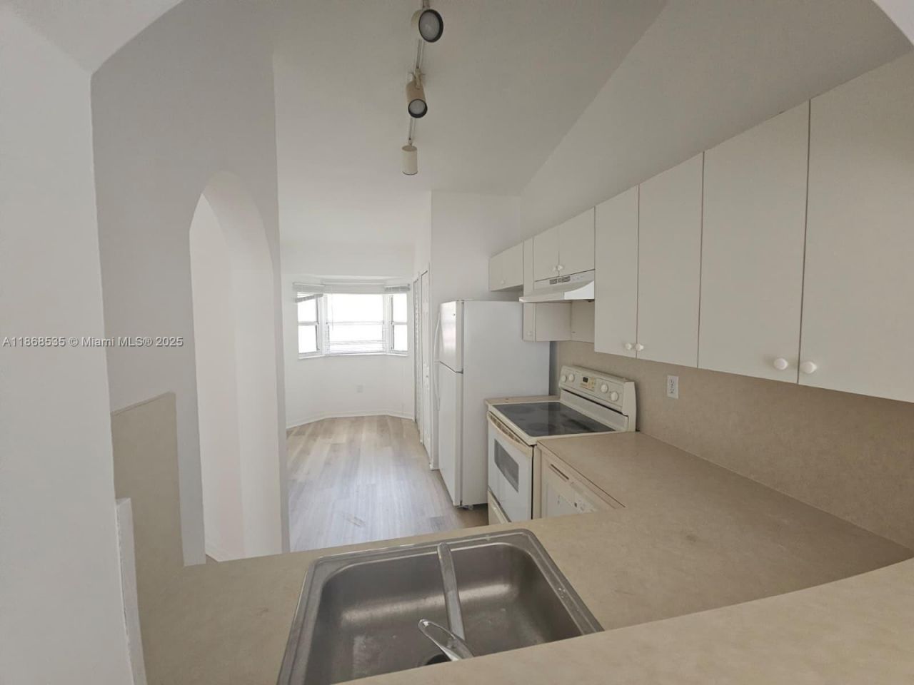 1241 SE 29th St, Unit 205-27, Homestead, FL 33035 Photo