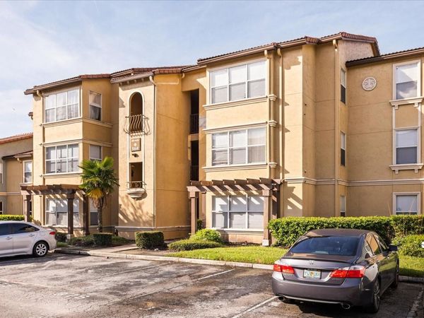 5168 CONROY ROAD, Unit 25, ORLANDO, FL 32811