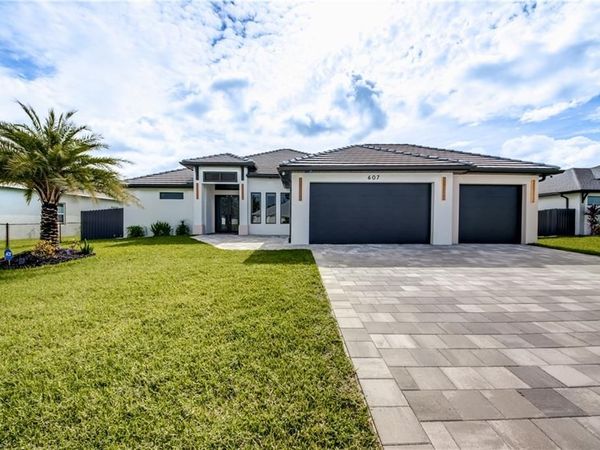 607 SW 18th CT, CAPE CORAL, FL 33991
