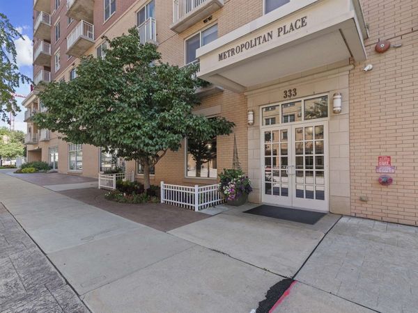 333 W Mifflin Street, Unit 1160, Madison, WI 53703