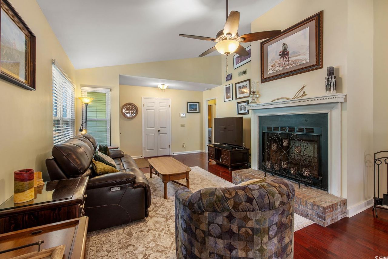 653 Mariner Ave. Photo 11