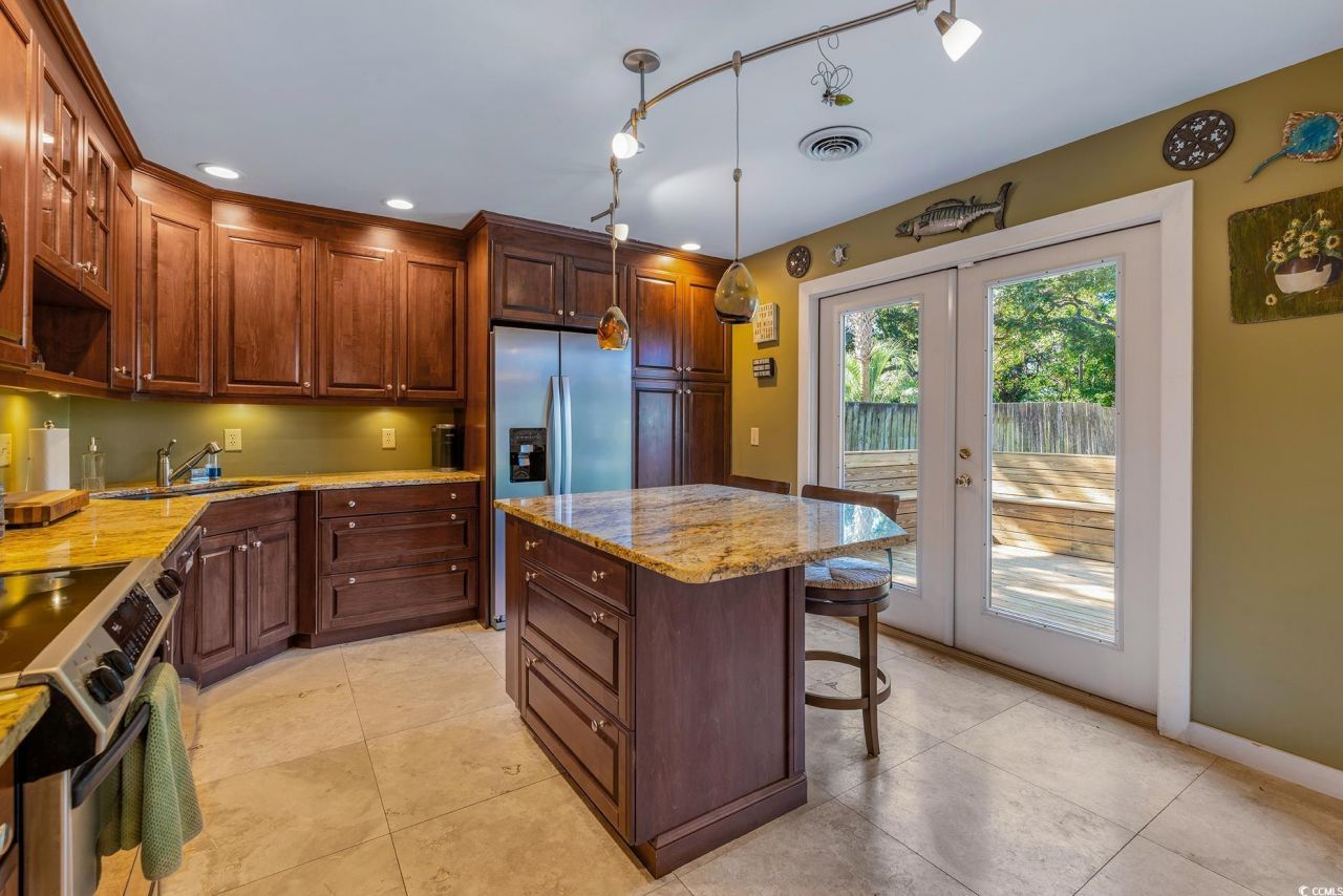 653 Mariner Ave. Photo 14