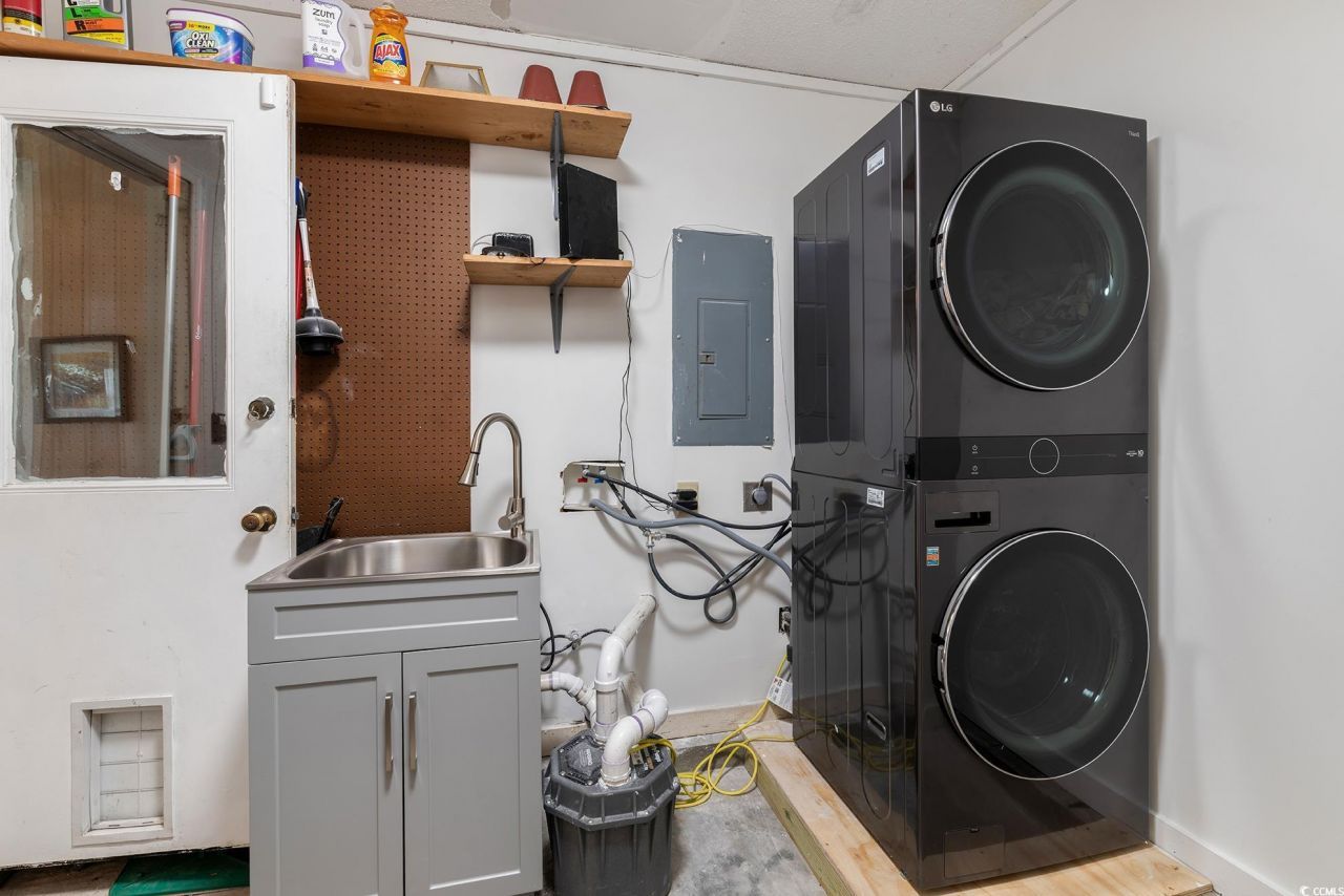 653 Mariner Ave. Photo 21