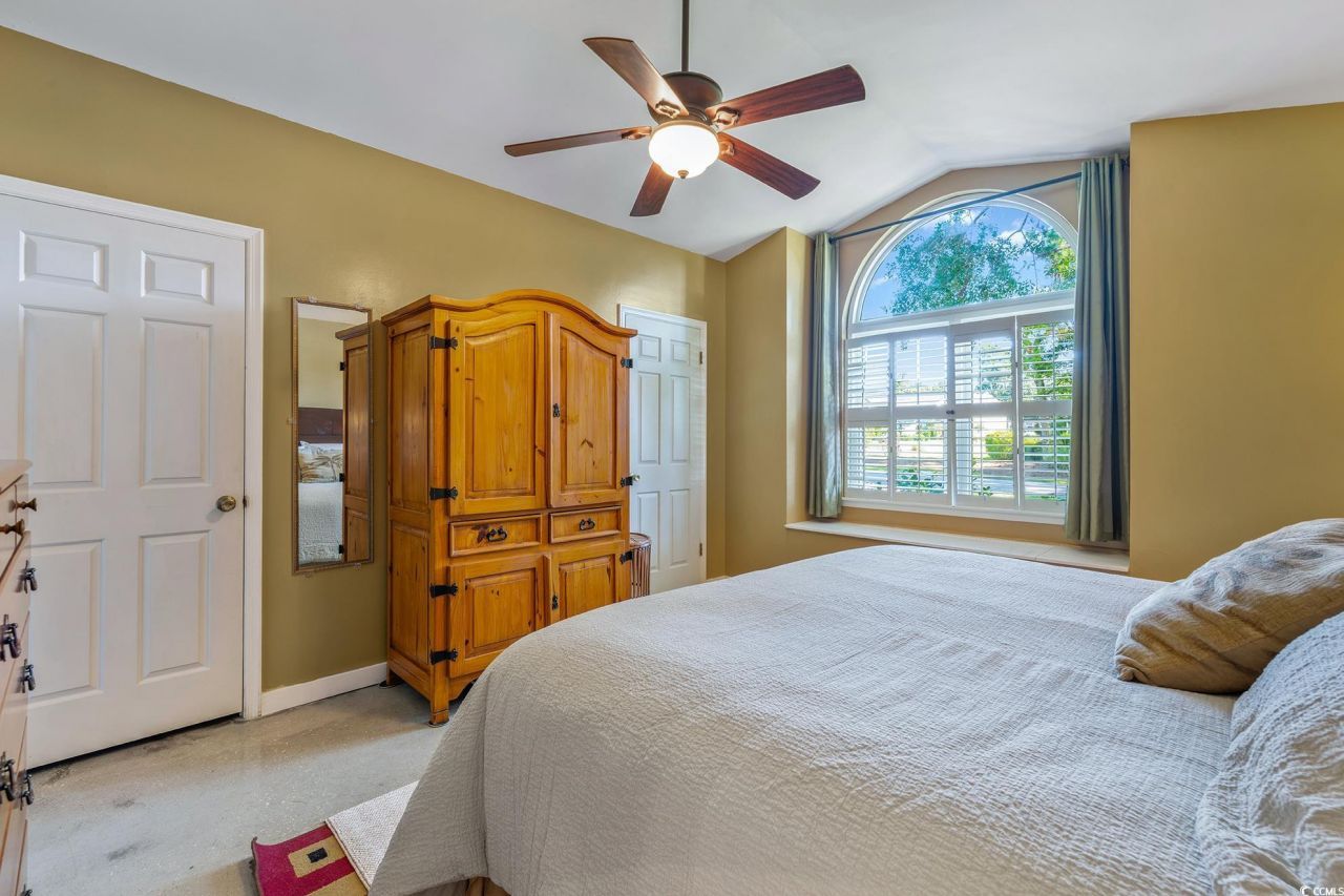 653 Mariner Ave. Photo 24