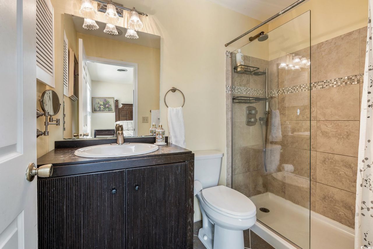 653 Mariner Ave. Photo 30