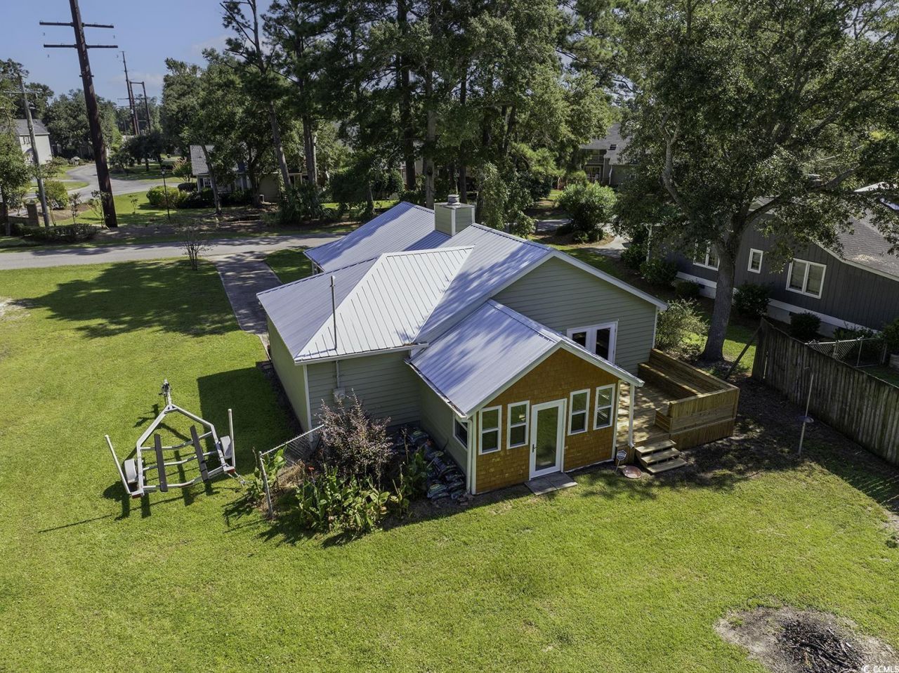 653 Mariner Ave. Photo 36