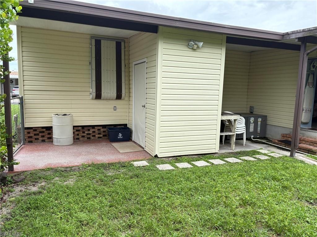 3165 Bunny Run Dr, North Fort Myers, FL 33917 Photo