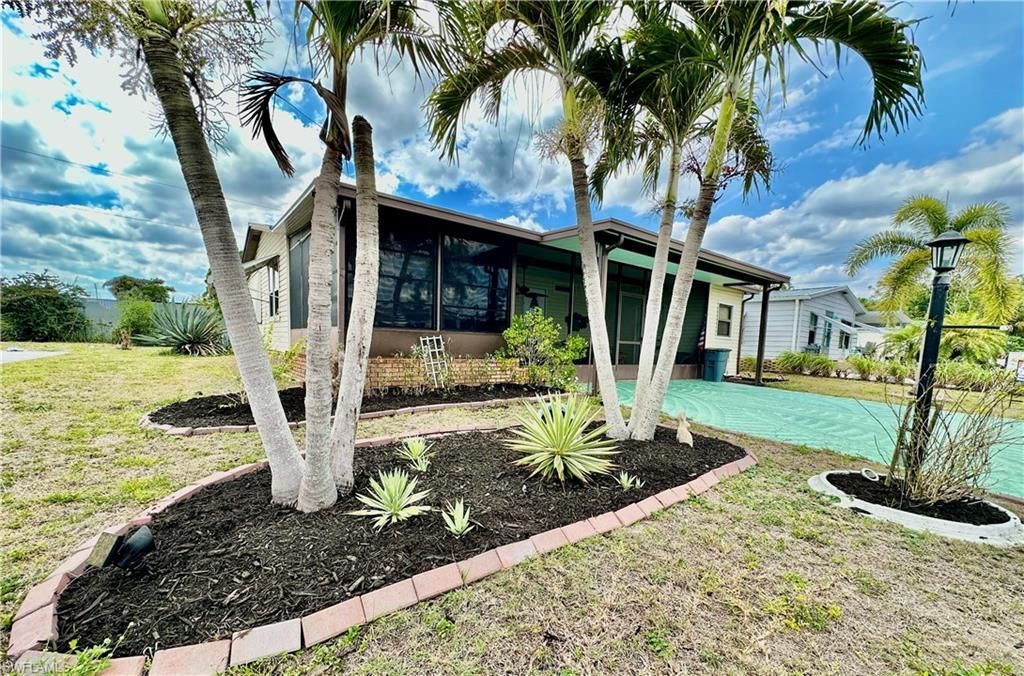 3165 Bunny Run Dr, North Fort Myers, FL 33917 Photo