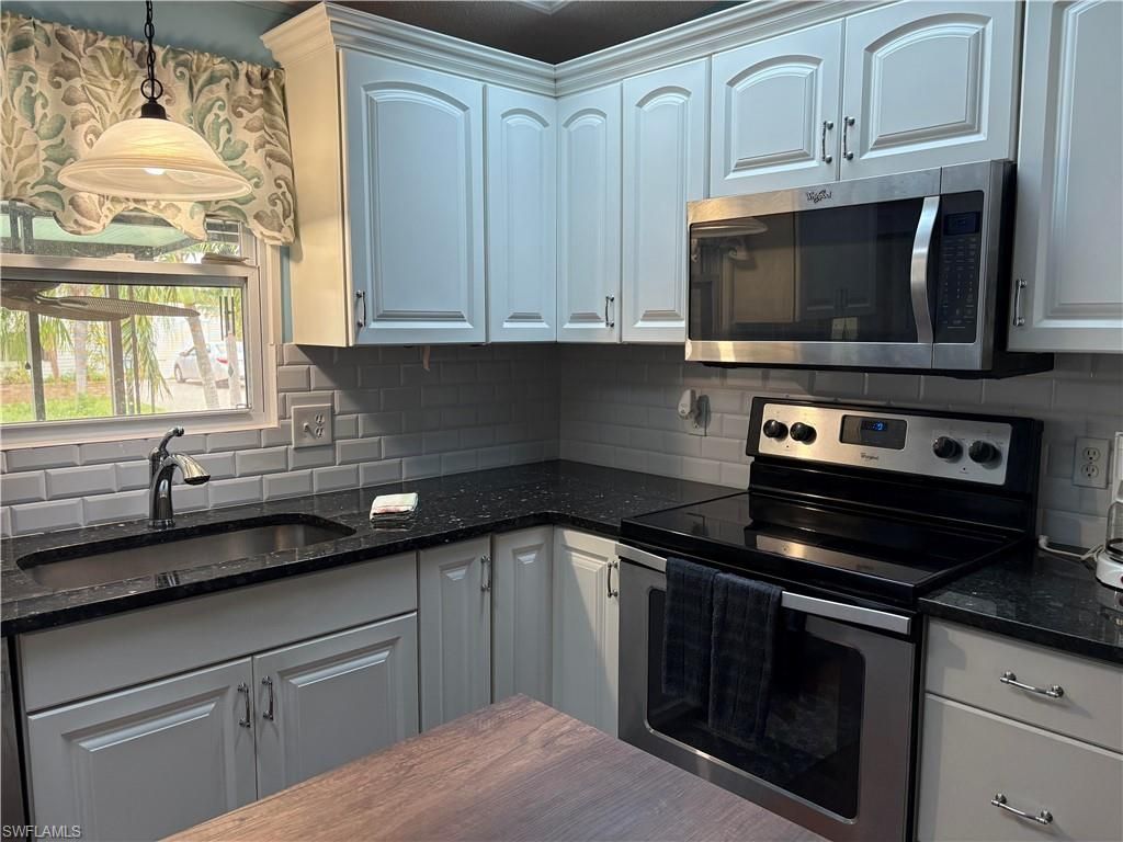 3165 Bunny Run Dr, North Fort Myers, FL 33917 Photo