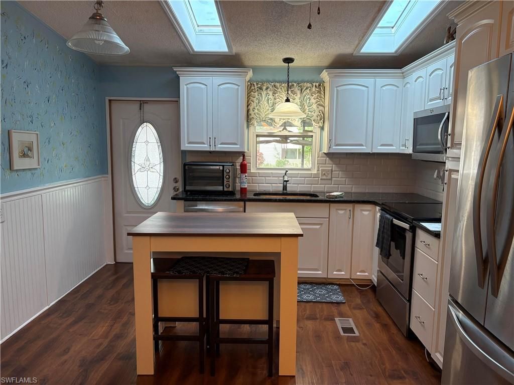 3165 Bunny Run Dr, North Fort Myers, FL 33917 Photo