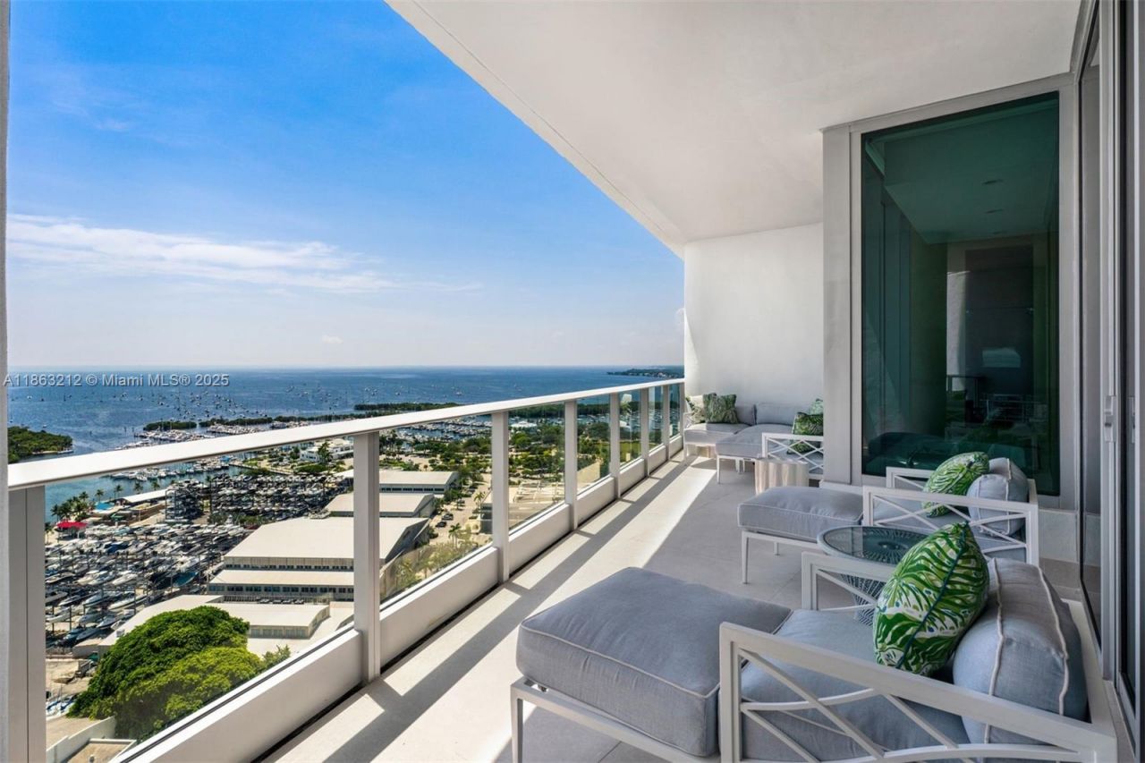 2627 S Bayshore Dr, Unit 2801, Miami, FL 33133 Photo