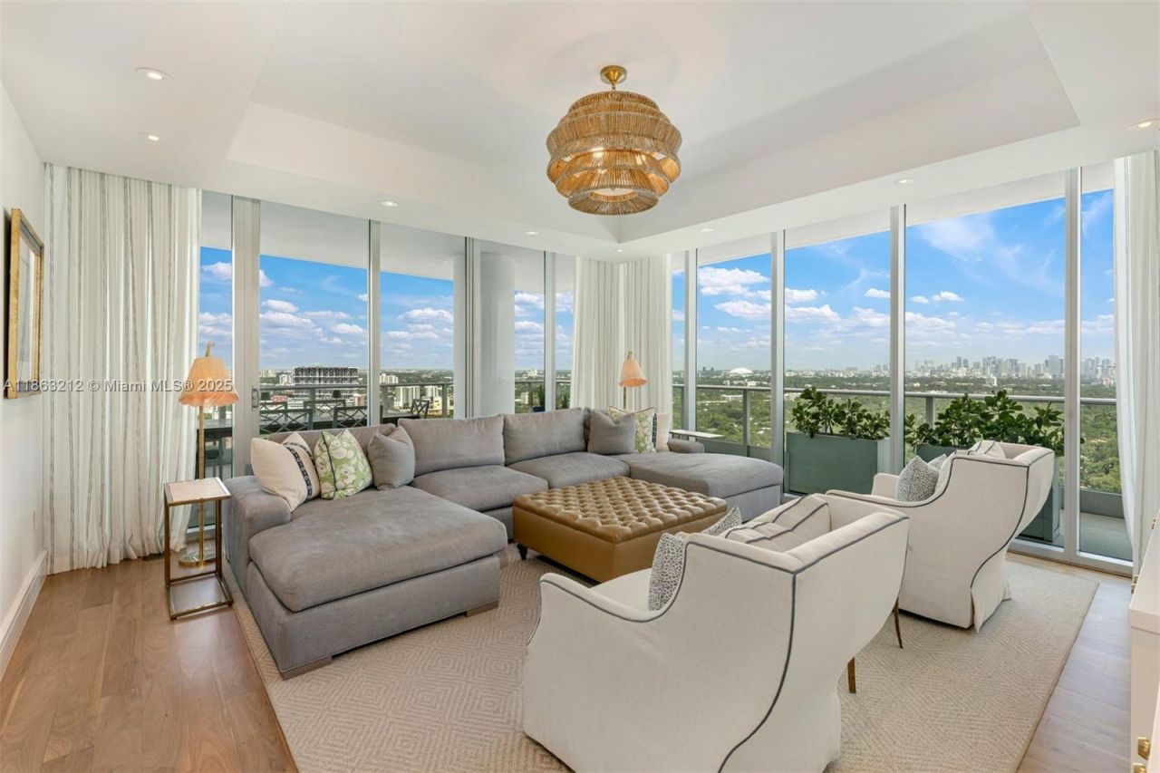 2627 S Bayshore Dr, Unit 2801, Miami, FL 33133 Photo