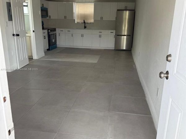 2291 W 53rd Pl, Unit 2291, Hialeah, FL 33016