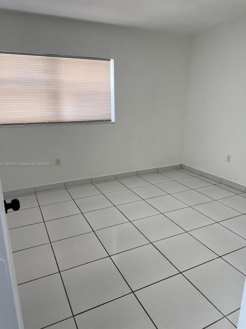 2291 W 53rd Pl, Unit 2291, Hialeah, FL 33016 Photo