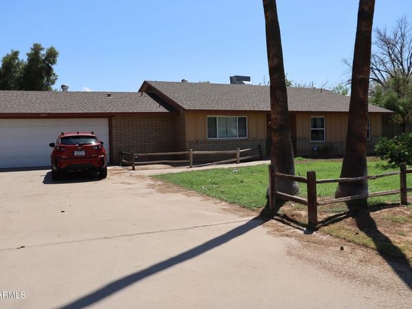 5121 W MCNEIL Street, Laveen, AZ 85339