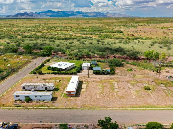 300 E PIMA Street, Unit 1, Huachuca City, AZ 85616