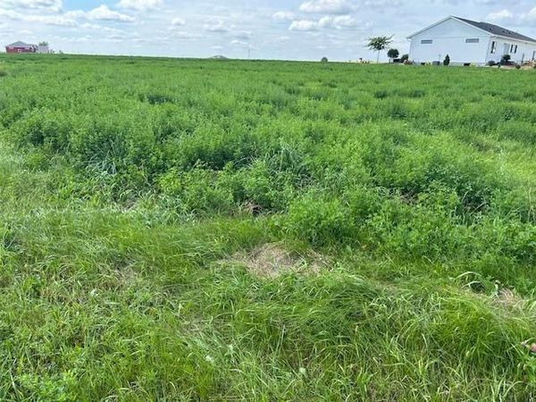 1508 Diamond Drive, Marshall, MN 56258