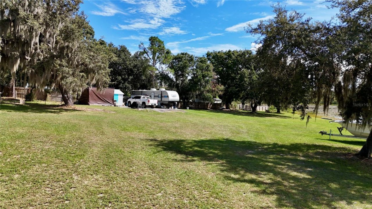 7089 Number Two Road, Yalaha, FL 34797 Photo